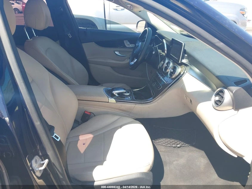 Mercedes-Benz C 300 2.0L I-4 DI, DOHC, VVT, TURBO, 241HP Rear Wheel | Mobile.bg � ����������� 5
