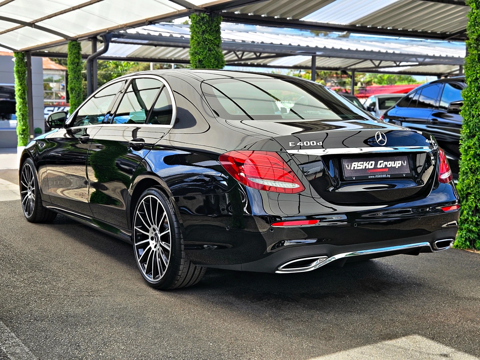 Mercedes-Benz E 400 AMG/4MAT/GERMANY/DIGITAL/DISTR/360CAM/ПОДГРЕВ/LIZI, снимка 7 - Автомобили и джипове - 54563287