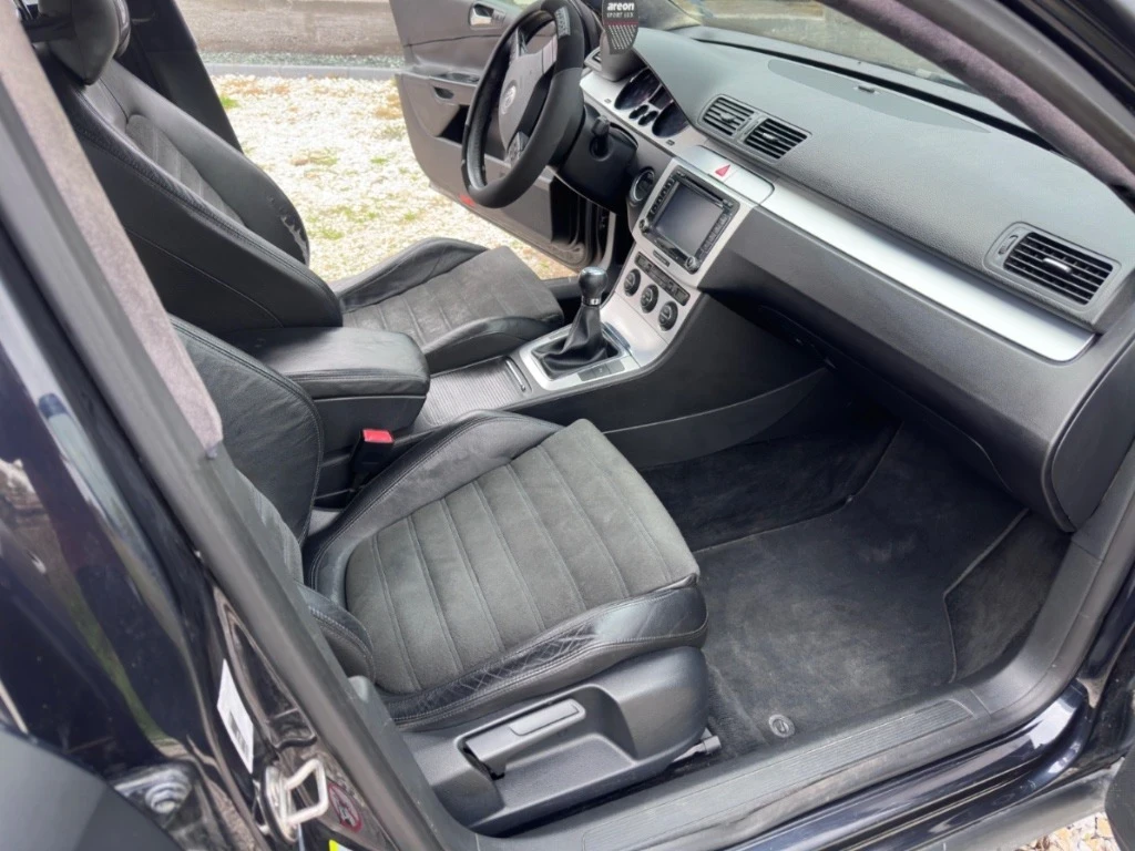 VW Passat 2.0TDI, снимка 7 - Автомобили и джипове - 54635120