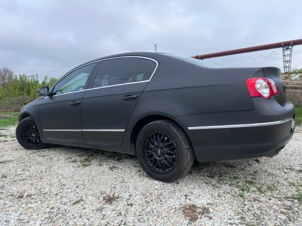 VW Passat 2.0TDI, снимка 2 - Автомобили и джипове - 54635120