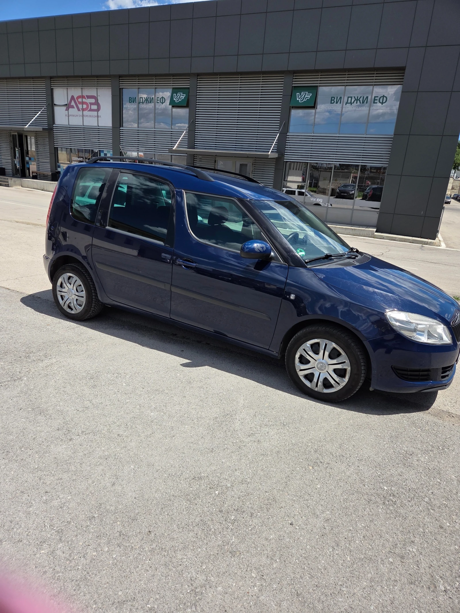 Skoda Roomster, снимка 3 - Автомобили и джипове - 54713201