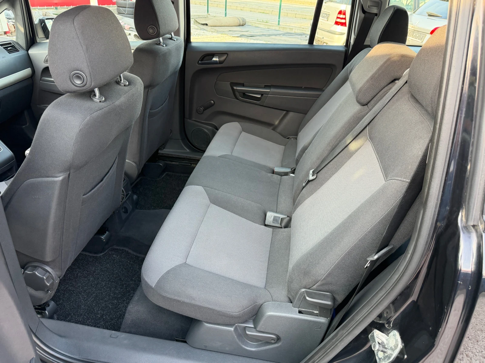 Opel Zafira FACE, снимка 12 - Автомобили и джипове - 54751489