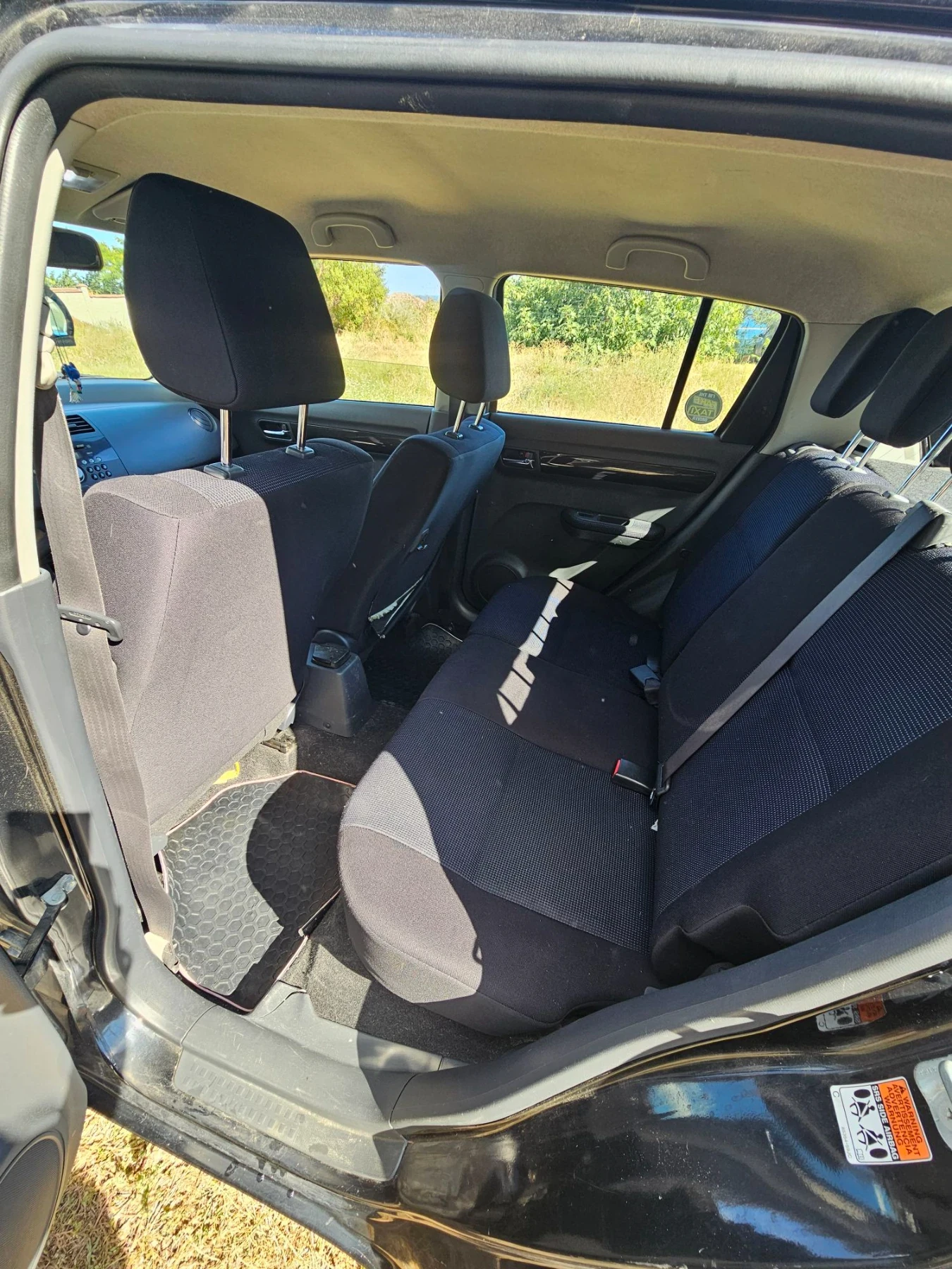Suzuki Swift 4x4 1.3, снимка 7 - Автомобили и джипове - 55970045