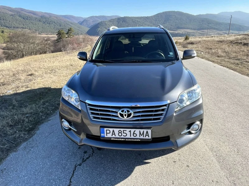 Toyota Rav4, снимка 2 - Автомобили и джипове - 48338171