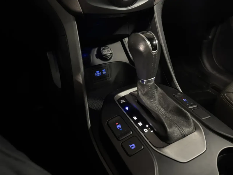 Hyundai Santa fe XL* AWD* 7МЕСТА* ОБДУХ* INFINITY SOUND* PANO* М.ТО, снимка 12 - Автомобили и джипове - 52449506