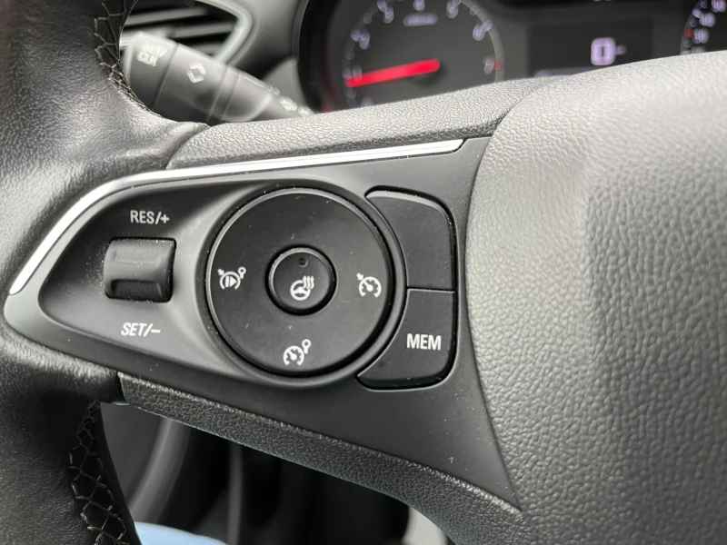 Opel Crossland X Edition 110 hp MT6 MY23, снимка 15 - Автомобили и джипове - 52671432