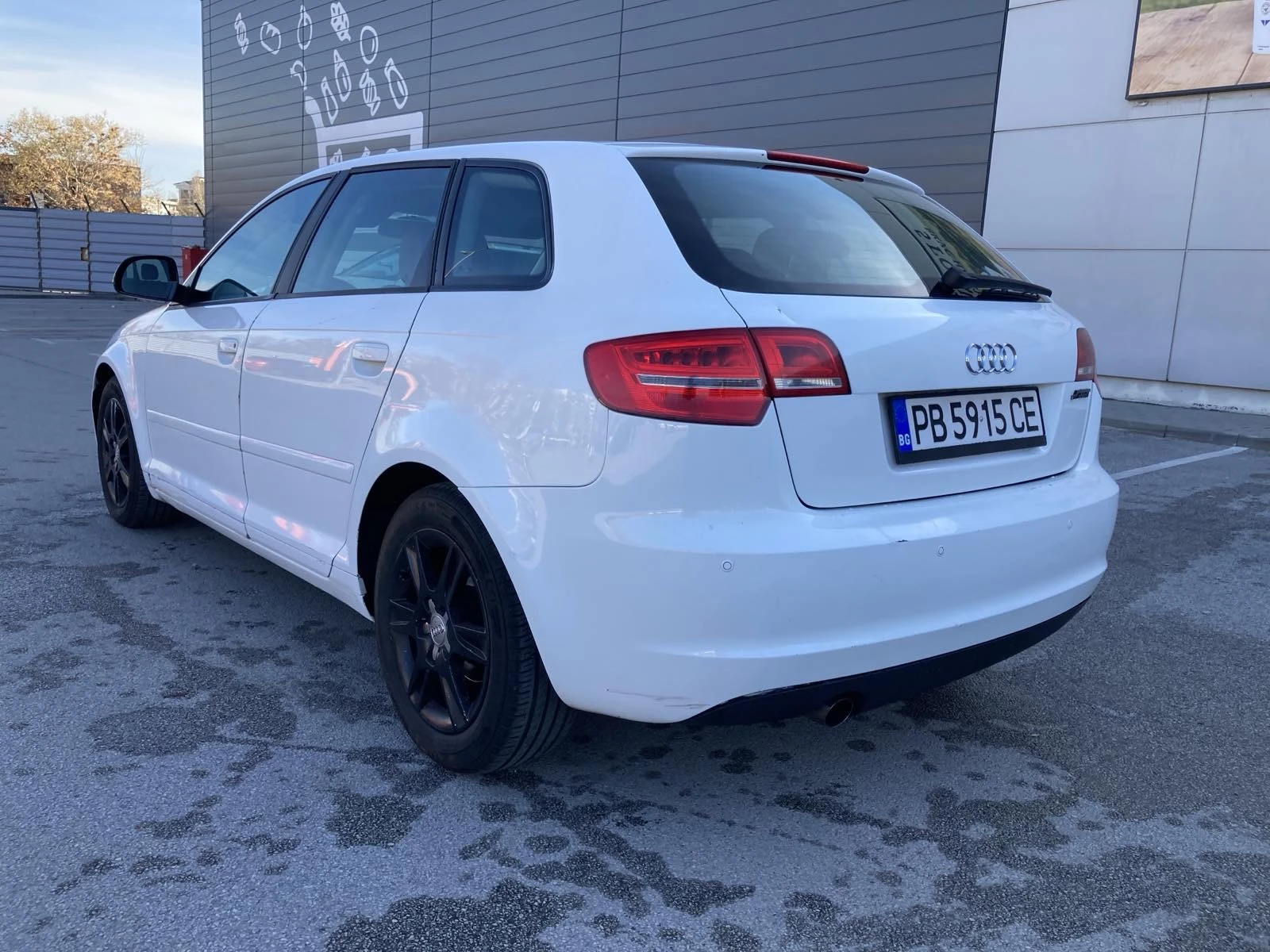 Audi A3 1.9TDi Фейслифт 4 Врати  - изображение 4