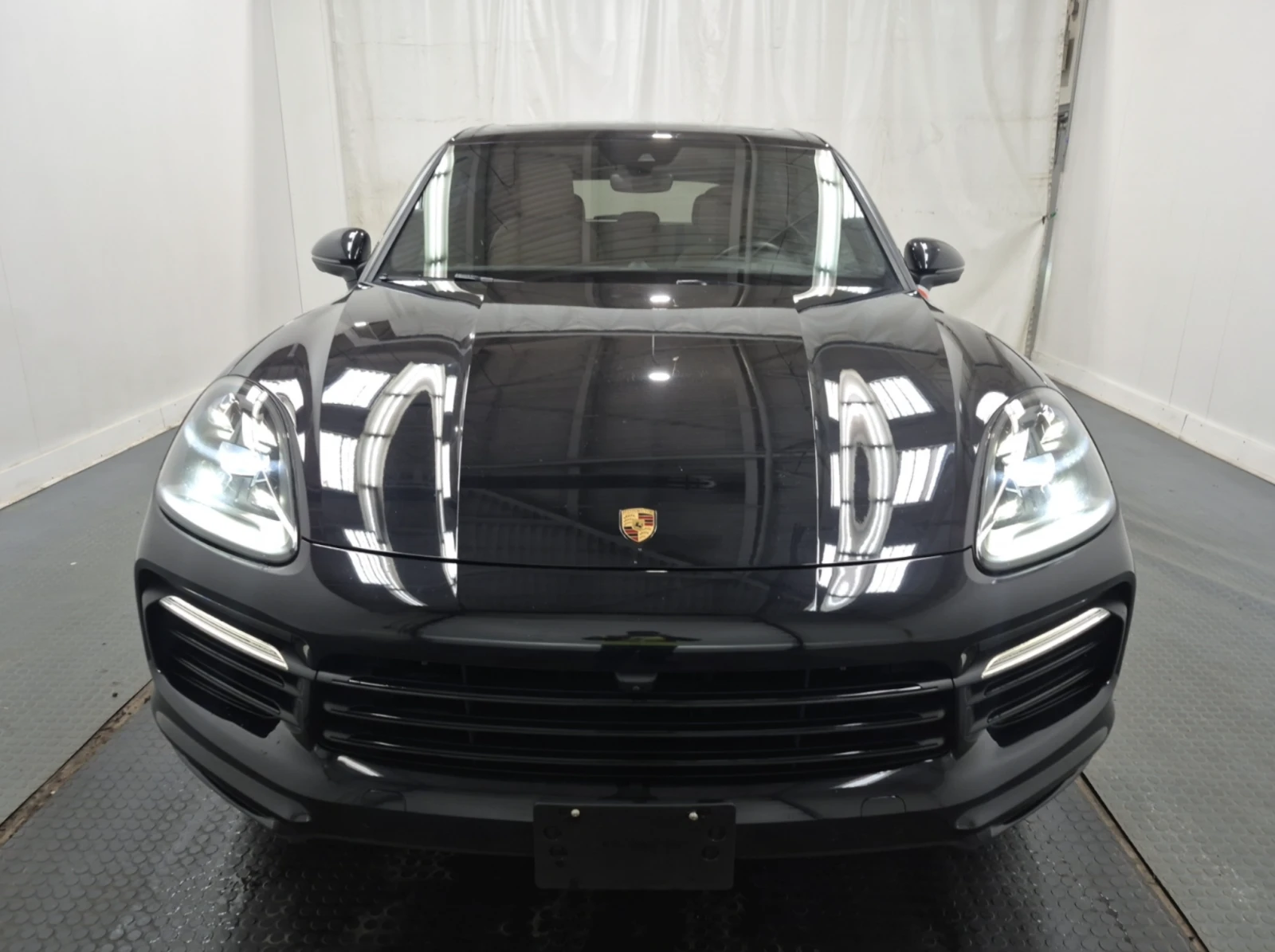 Porsche Cayenne 2020 Porsche Cayenne S, снимка 2 - Автомобили и джипове - 53915430