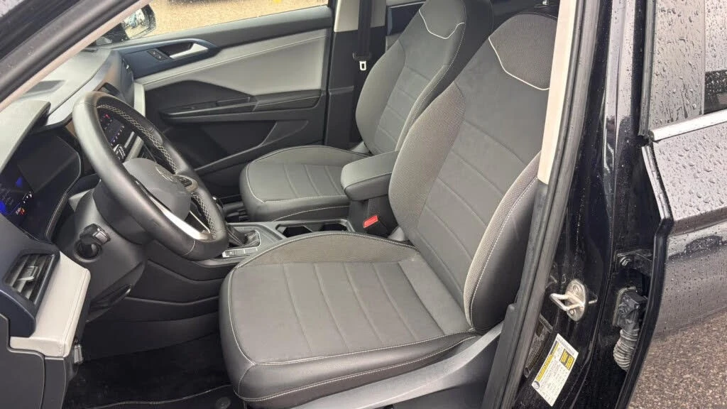 VW Taos SE* АвтоКредит* (ЦЕНА ДО БГ), снимка 5 - Автомобили и джипове - 54259496