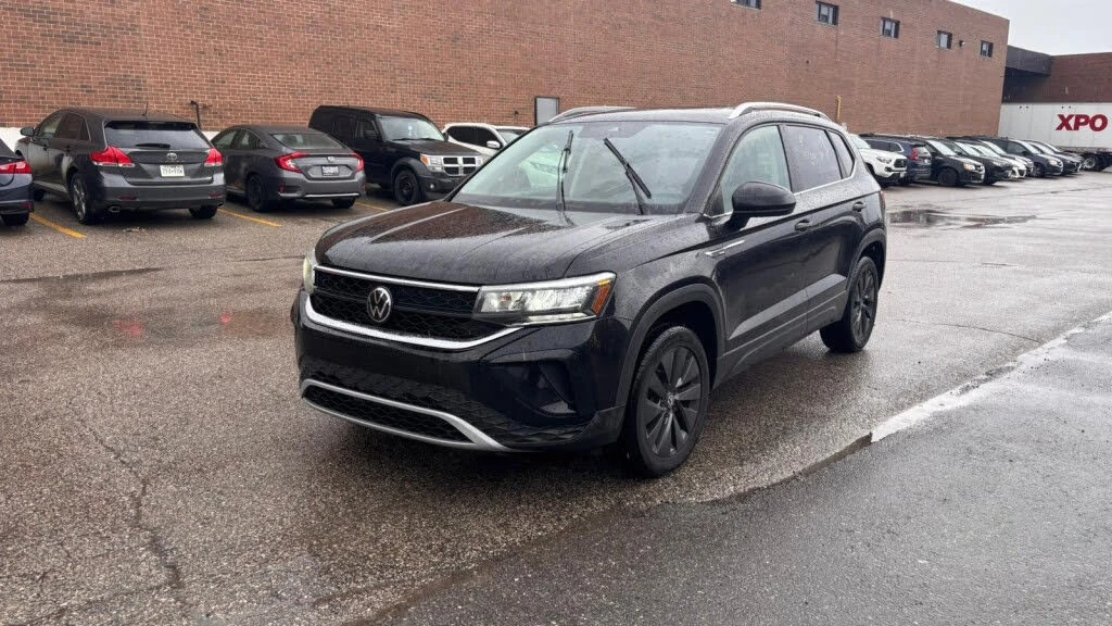 VW Taos SE* АвтоКредит* (ЦЕНА ДО БГ), снимка 2 - Автомобили и джипове - 54259496