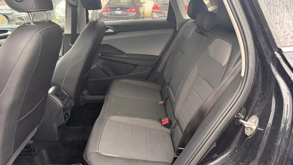 VW Taos SE* АвтоКредит* (ЦЕНА ДО БГ), снимка 6 - Автомобили и джипове - 54259496