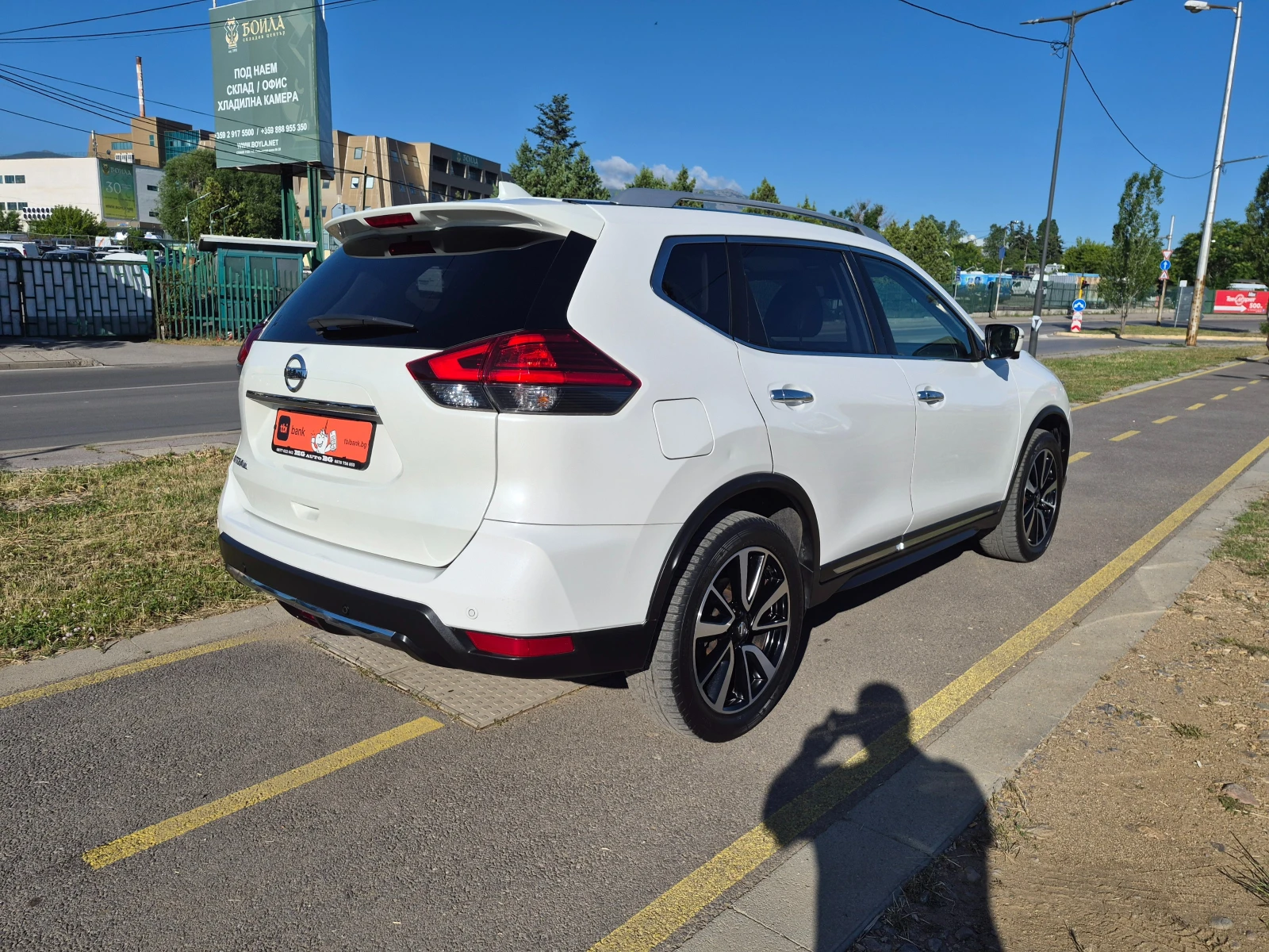 Nissan X-trail 1.6D АВТОМАТ, снимка 5 - Автомобили и джипове - 54898431