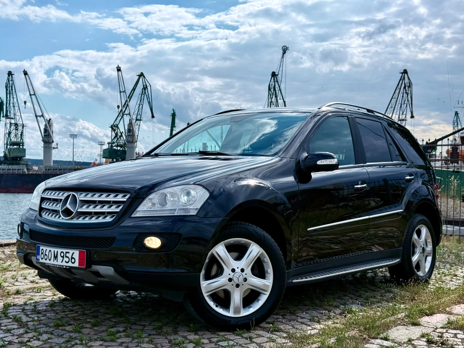 Mercedes-Benz ML 320 4M* Bi-Xenon* Подгрев* , снимка 3 - Автомобили и джипове - 55238167