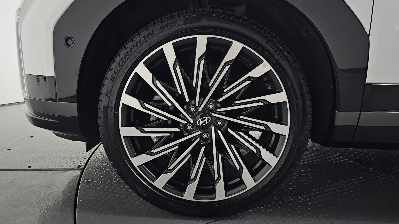 Hyundai Santa fe 2.5T Calligraphy* BOSE* ЕЛ. БАГАЖНИК* КРАЙНА ЦЕНА, снимка 5 - Автомобили и джипове - 55245686