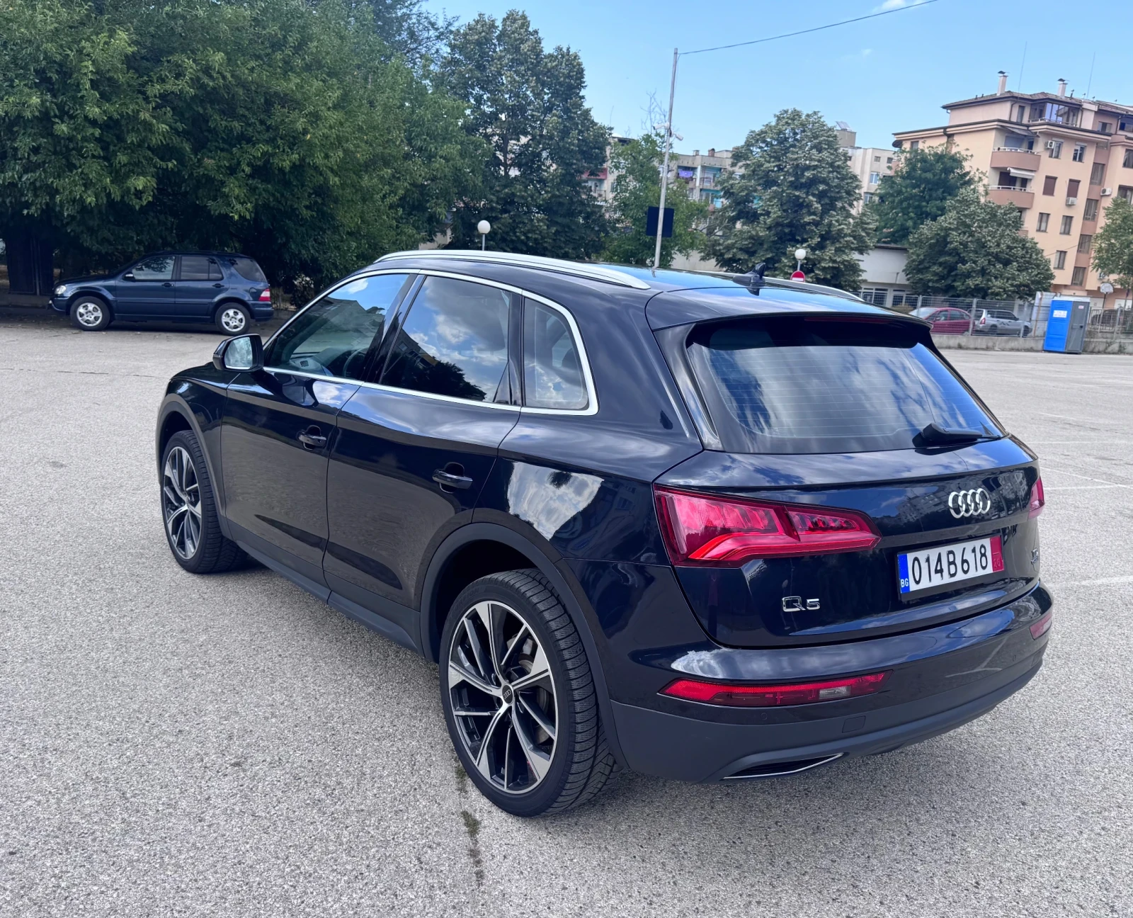 Audi Q5 2, 0TDI 190kc Quattro full, снимка 3 - Автомобили и джипове - 55388205