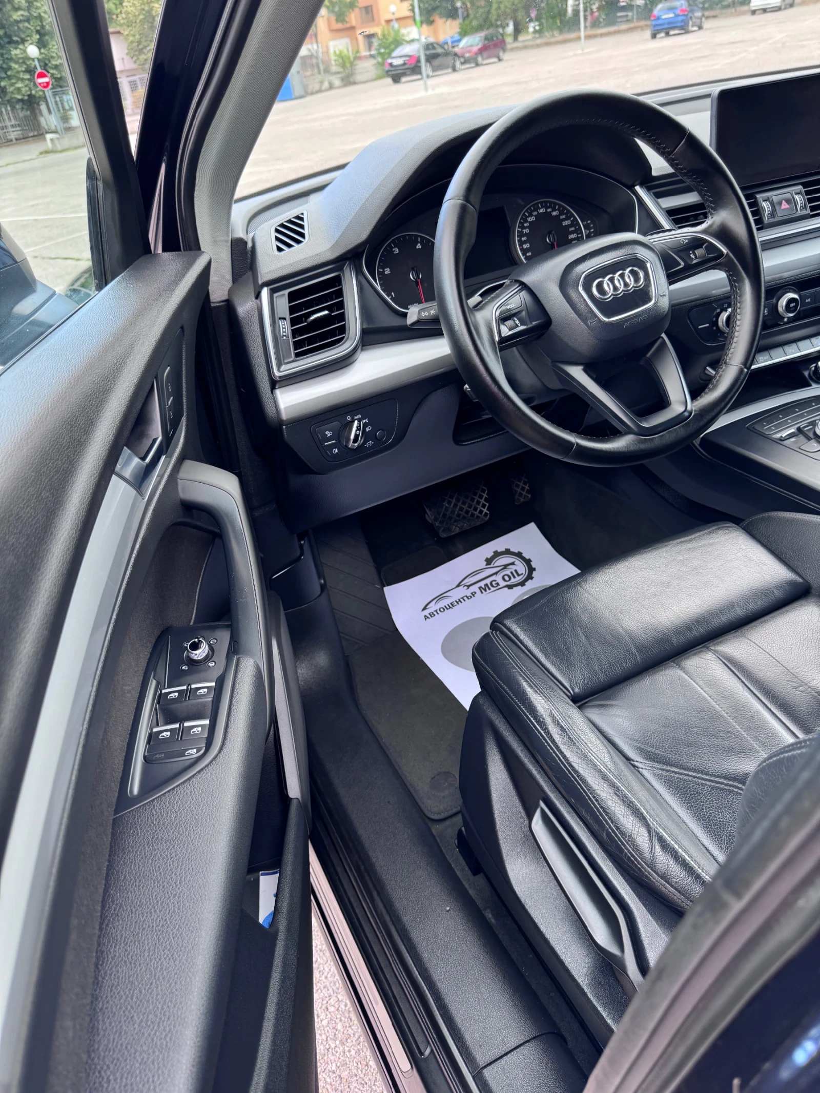 Audi Q5 2, 0TDI 190kc Quattro full, снимка 8 - Автомобили и джипове - 55388205