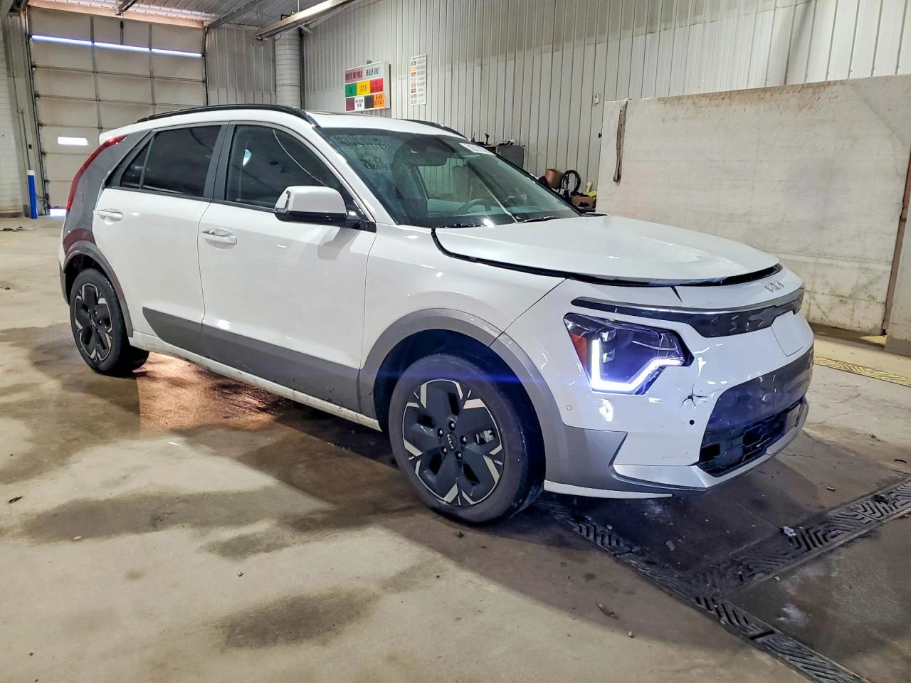 Kia Niro WAVE FWD, снимка 4 - Автомобили и джипове - 55486017