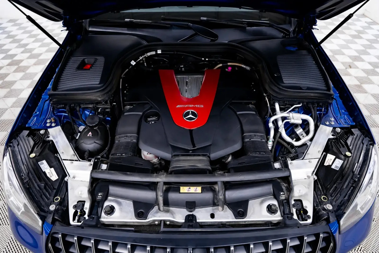 Mercedes-Benz GLC 43 AMG COUPE ЦЕНА ДО БЪЛГАРИЯ АВТОКРЕДИТ, снимка 7 - Автомобили и джипове - 55625113