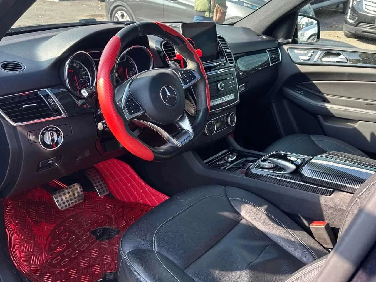 Mercedes-Benz GLE 43 AMG, снимка 5 - Автомобили и джипове - 56728745