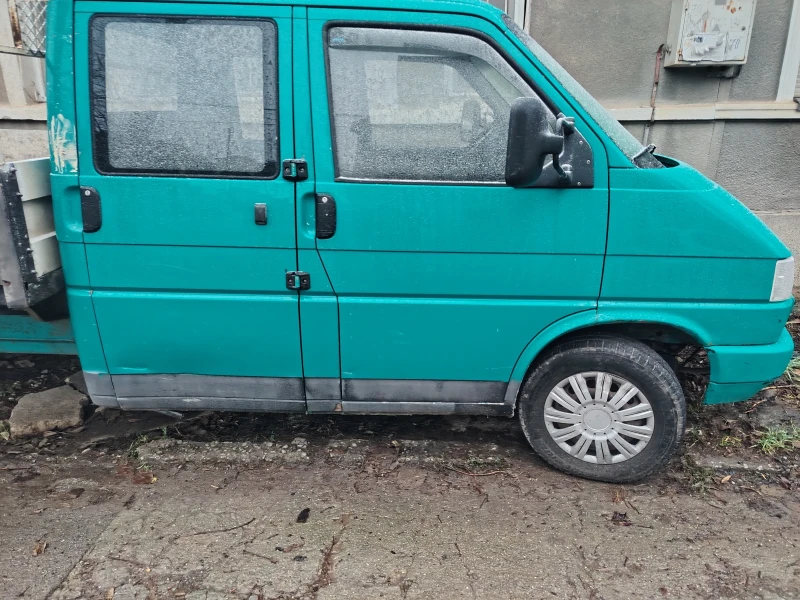 VW Transporter Бордови 5+ 1 Най дълга и товарна база, снимка 3 - Бусове и автобуси - 52897876