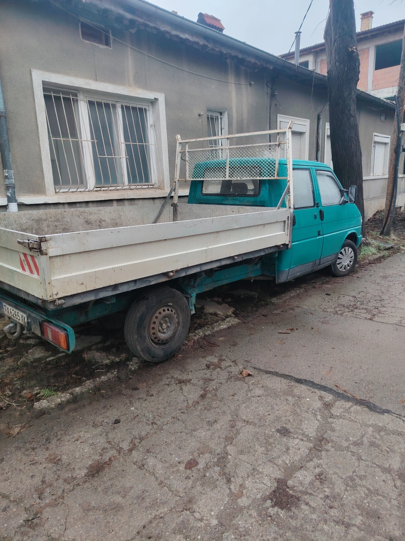 VW Transporter Бордови 5+ 1 Най дълга и товарна база - изображение 2