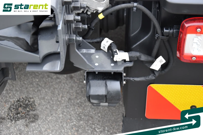 Volvo Fh SZM25138, снимка 11 - Камиони - 52823843