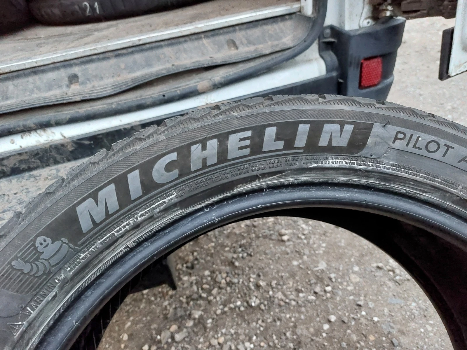 ���� 245/45R19 | Mobile.bg � ����������� 5