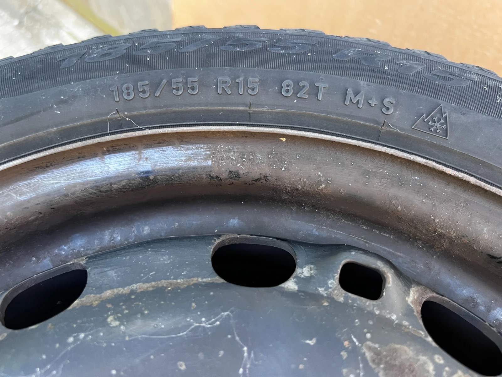 Гуми с джанти Pirelli 185/55R15, снимка 9 - Гуми и джанти - 56181255