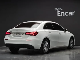 Mercedes-Benz A 220 Sedan, снимка 2