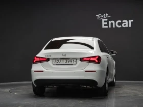 Mercedes-Benz A 220 Sedan, снимка 4