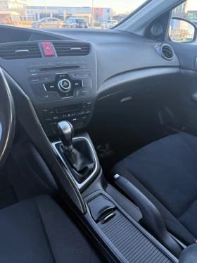 Honda Civic 1.8 i-VTEC , снимка 6 - Автомобили и джипове - 53664443