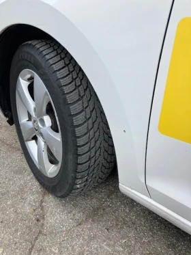 Skoda Rapid - 3500 € / 6845.40 лв. - 35445560 4