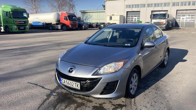 Mazda 3, снимка 1 - Автомобили и джипове - 45463020