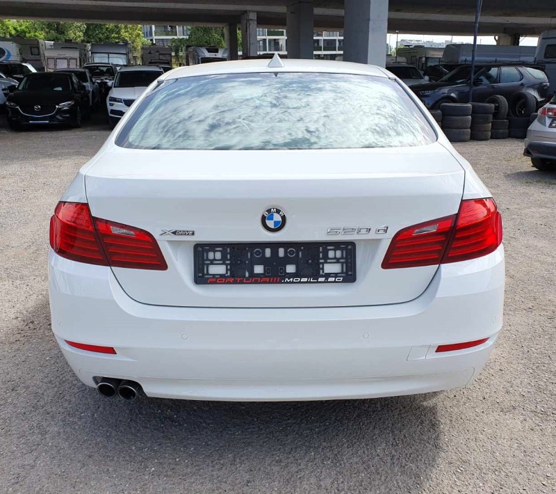 BMW 520 xDrive Facelift, снимка 5 - Автомобили и джипове - 46173144