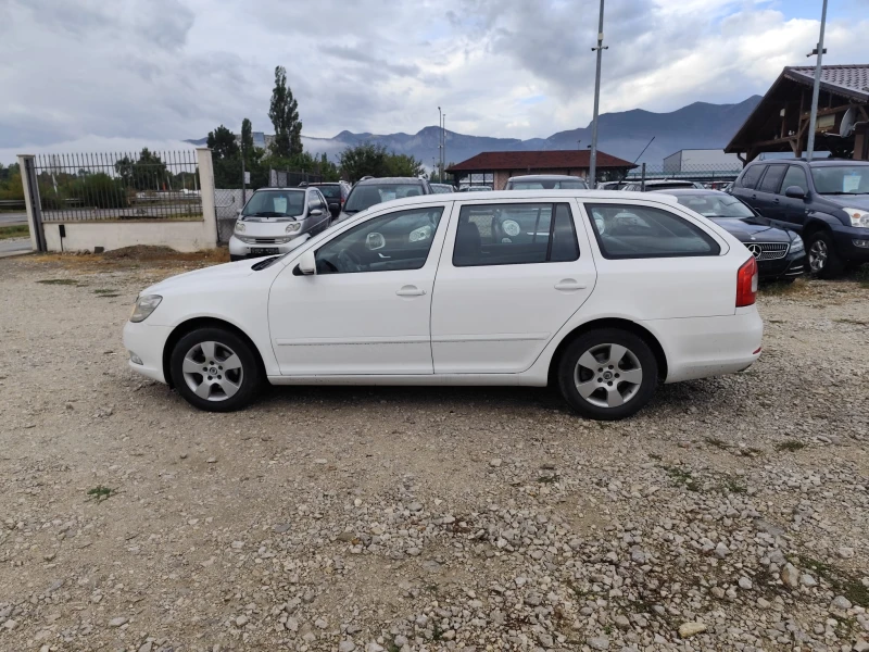 Skoda Octavia 1.6 дизел Германия, снимка 9 - Автомобили и джипове - 47238463