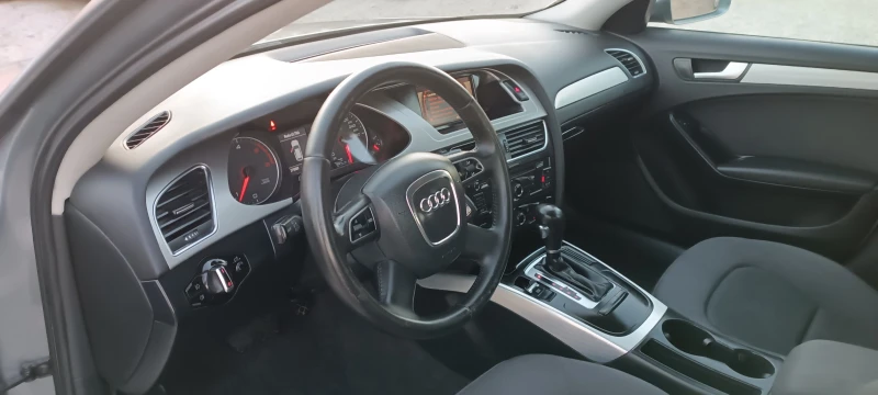 Audi A4 2.0TDI, снимка 10 - Автомобили и джипове - 47388681