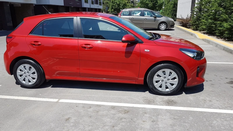 Kia Rio 1.2 16V - Първи Собственик, снимка 7 - Автомобили и джипове - 48145620