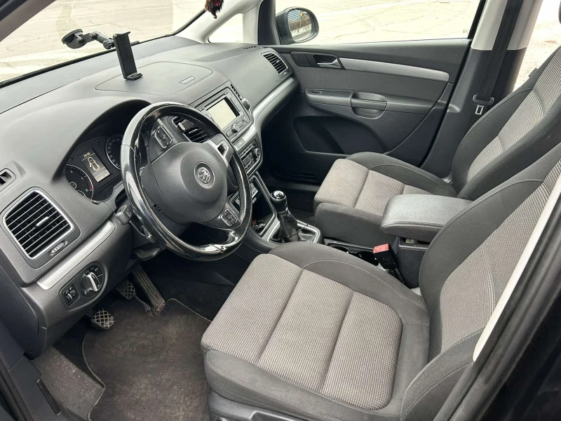 VW Sharan, снимка 7 - Автомобили и джипове - 49205049