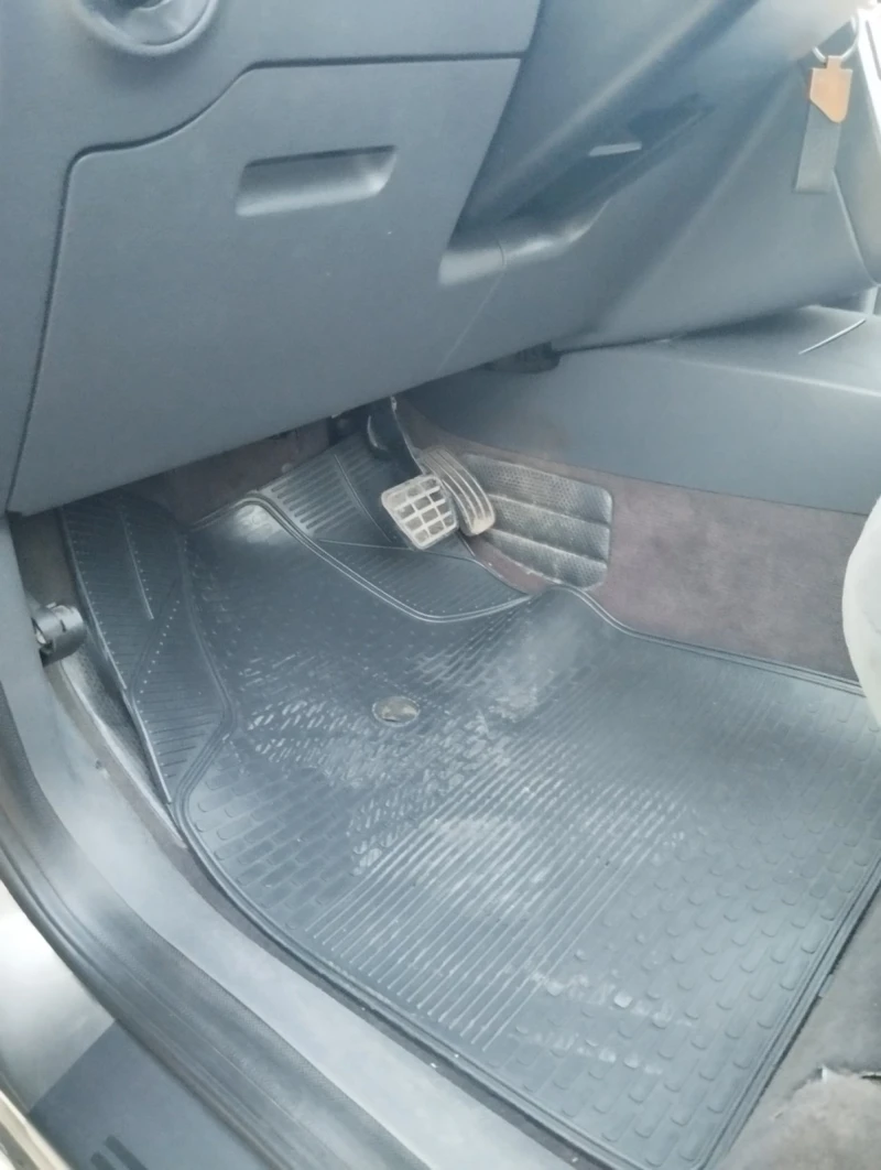 Ford Galaxy 1.9.avtomatik., снимка 8 - Автомобили и джипове - 51690810