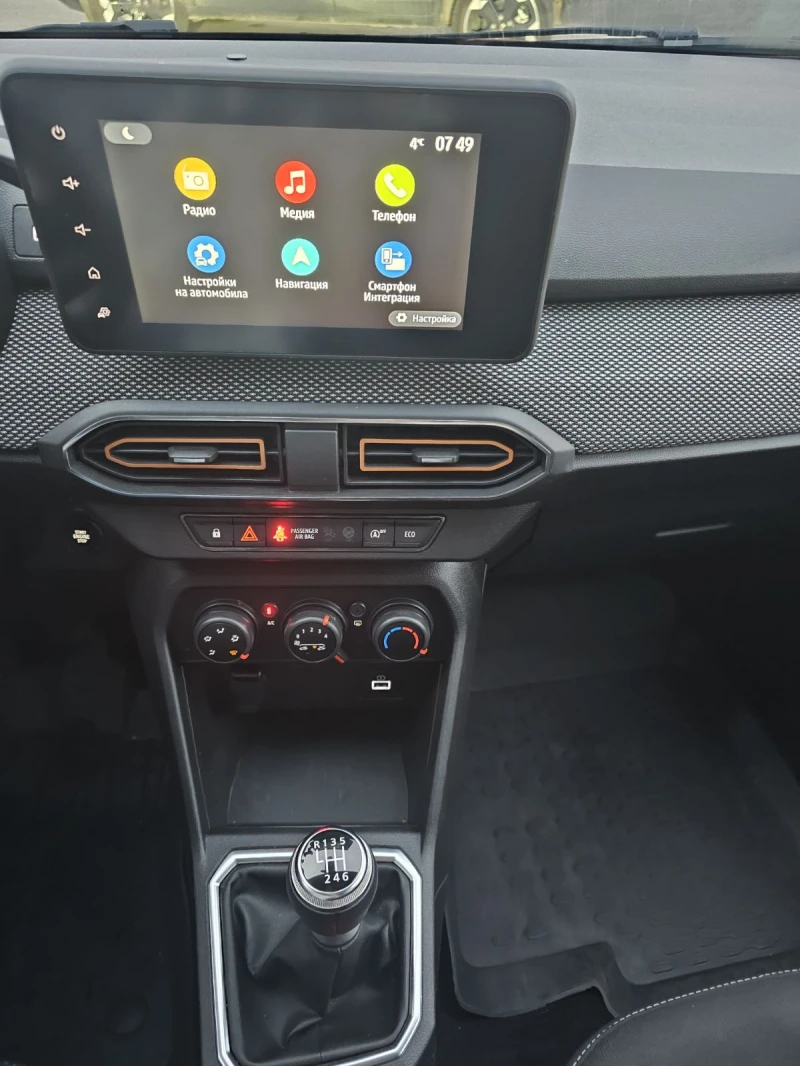 Dacia Sandero 1.0 TCe 90 Stop&Start LPG, снимка 9 - Автомобили и джипове - 52773982