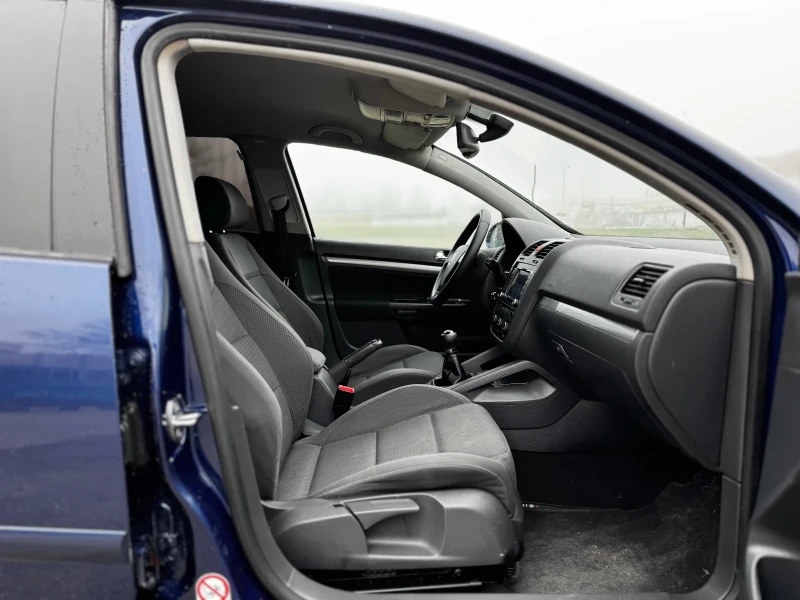 VW Golf 2.0TDI/НАВИГАЦИЯ/ИТАЛИЯ, снимка 11 - Автомобили и джипове - 52907632