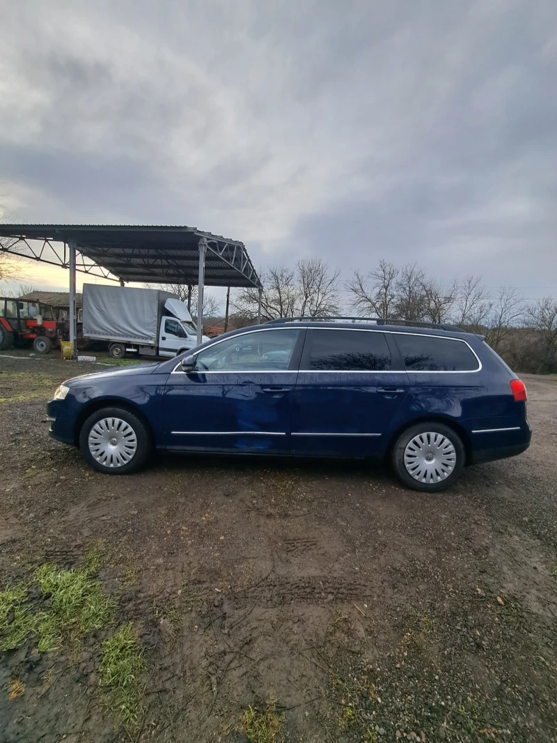 VW Passat 2.0 TDI, снимка 8 - Автомобили и джипове - 53267143