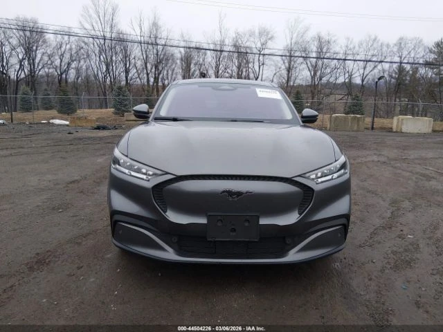 Ford Mustang Mach-E AWD, снимка 12 - Автомобили и джипове - 54232187