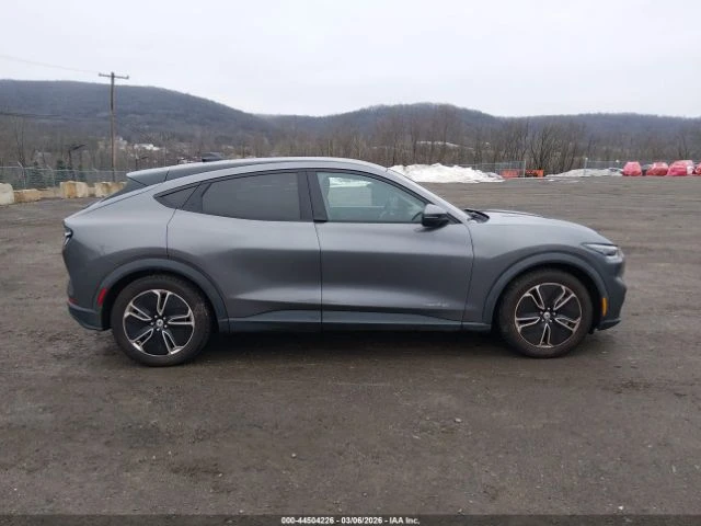 Ford Mustang Mach-E AWD, снимка 13 - Автомобили и джипове - 54232187