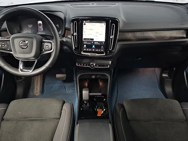 Volvo C40 САМО 30% АВАНС, снимка 7 - Автомобили и джипове - 56533682