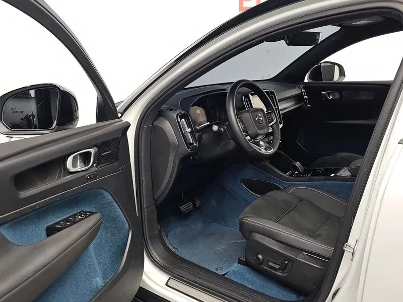 Volvo C40 САМО 30% АВАНС, снимка 10 - Автомобили и джипове - 56533682