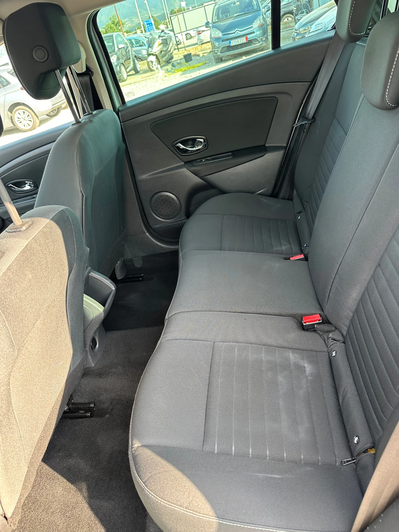 Renault Megane 1.5dCI Limited Euro 6/B | Mobile.bg   13