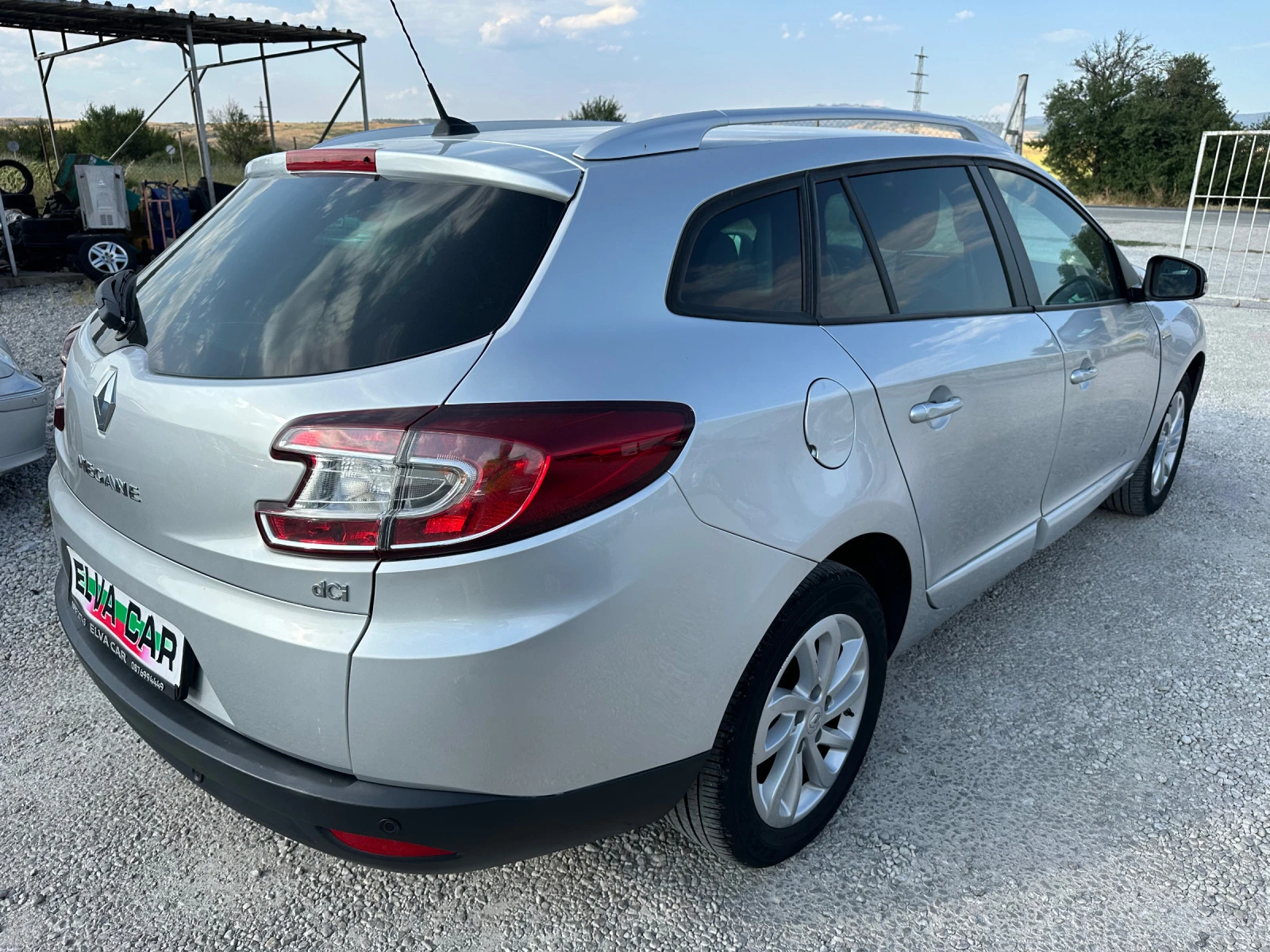 Renault Megane 1.5dCI Limited Euro 6/B - изображение 4