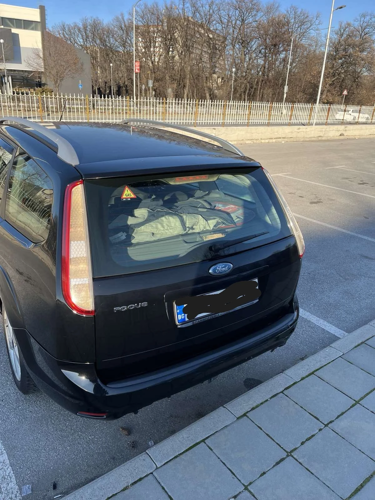 Ford Focus 1, 6 ГАЗ - изображение 2