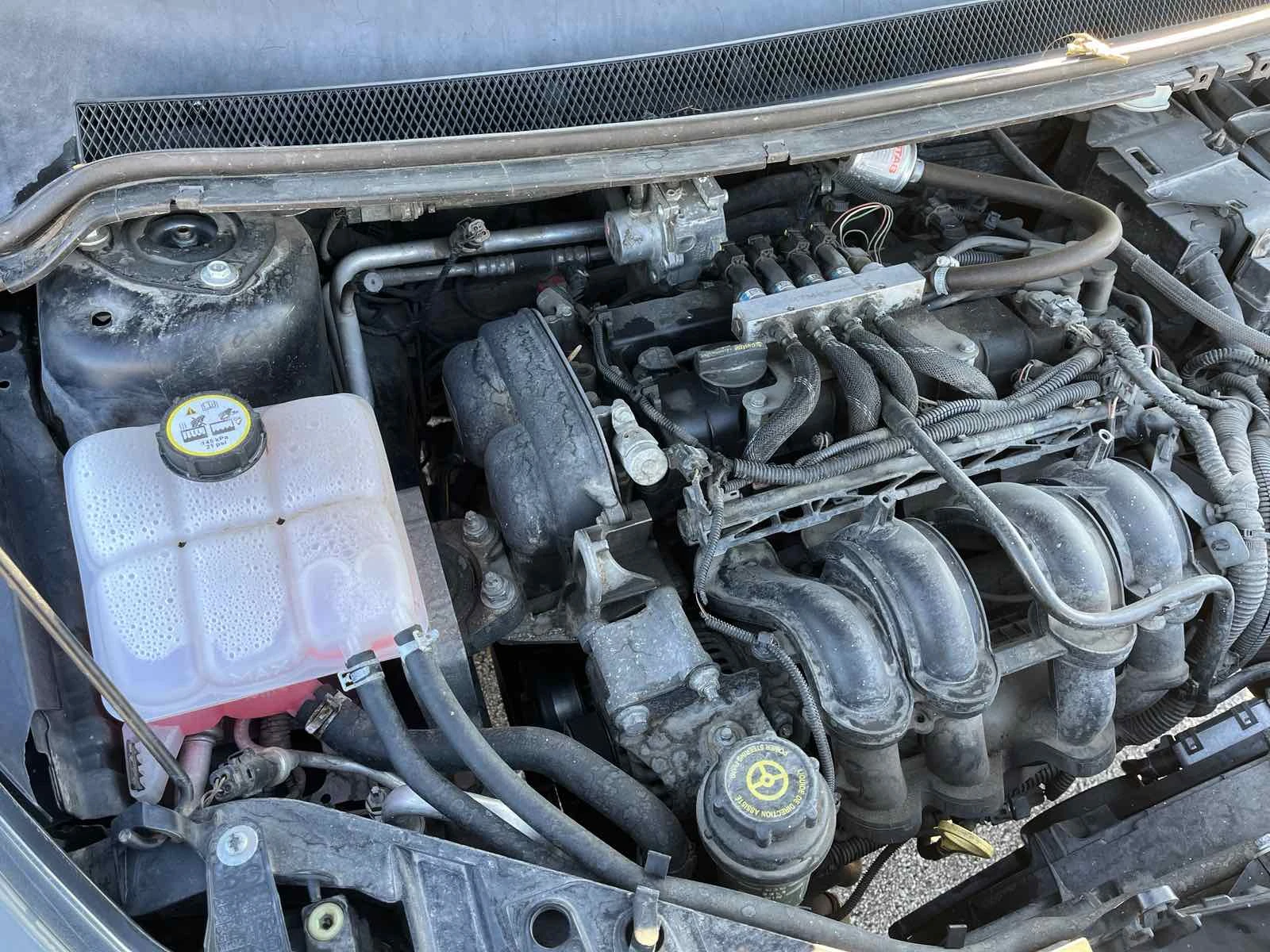 Ford Focus 1, 6 ГАЗ - изображение 6
